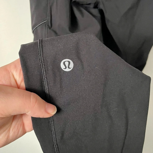 Lululemon Speed Up Tight 28" *Brushed  Full-On Luxtreme Black - Picture 10 of 11